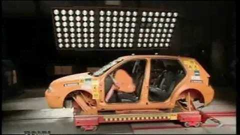 Όταν ξεχνάς τη ζώνη ασφαλείας | www.autoreport.gr | Ζώνη Ασφαλείας